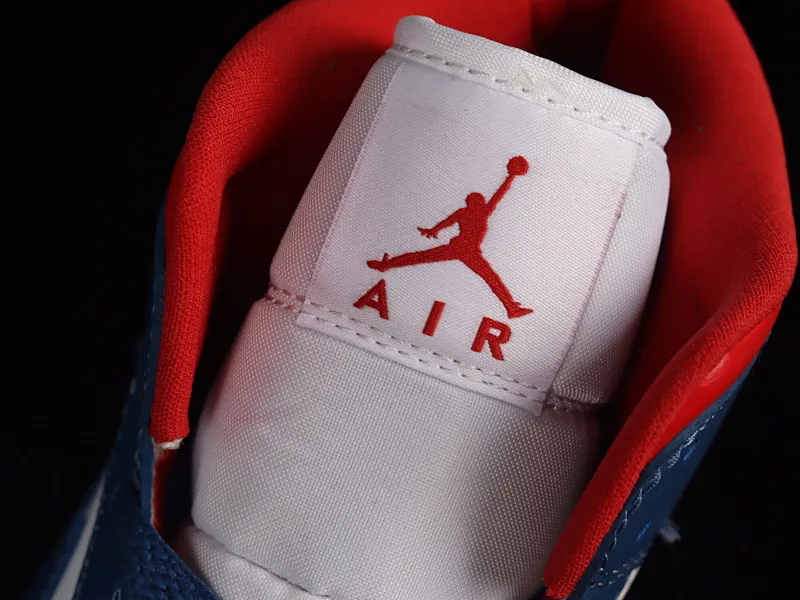 All categories Air Jordan Jordan series basketball shoes Air Jordan 1 Mid G version pure original Air Jordan 1 Mid "French Blue" AJ1 Joe 1 red and blue stitching French flag mid-top basketball shoes BQ6472-146